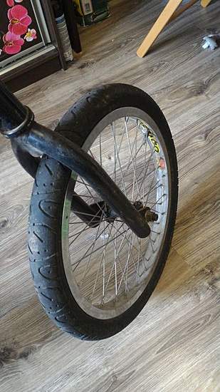     
: bmx-5.jpg
: 273
:	95.6 
ID:	12801